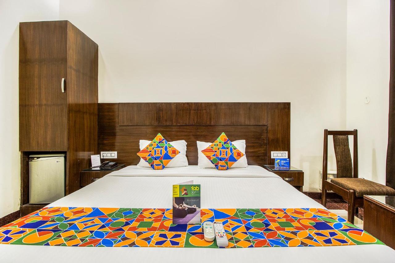 Fabhotel Kk Continental Albert Rd Amritsar Exteriér fotografie